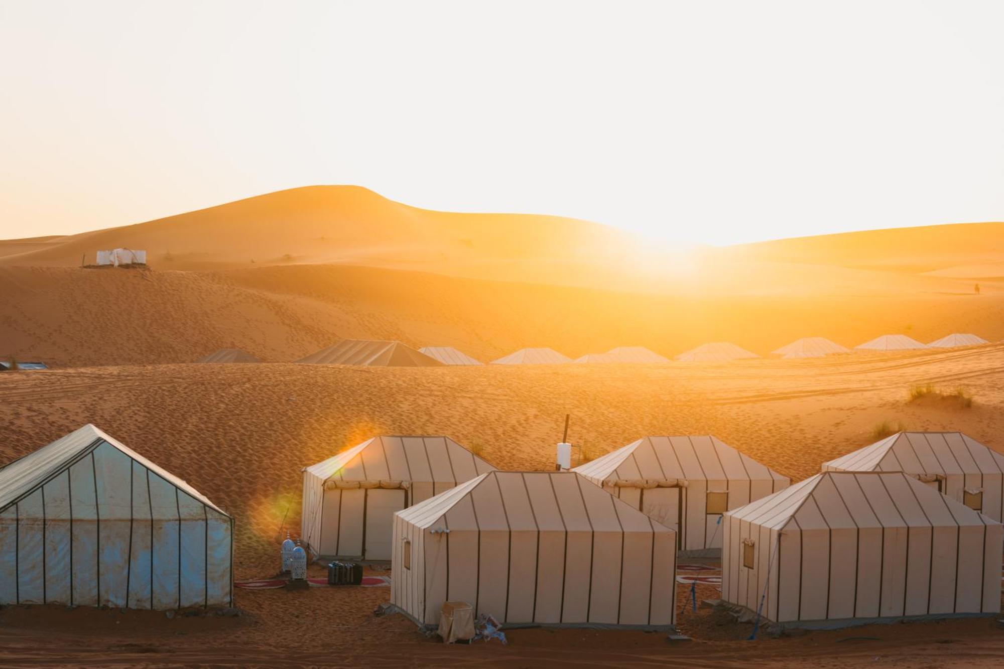 Sanmao Royal Camp 皇家营地 Hotel Merzouga Luaran gambar