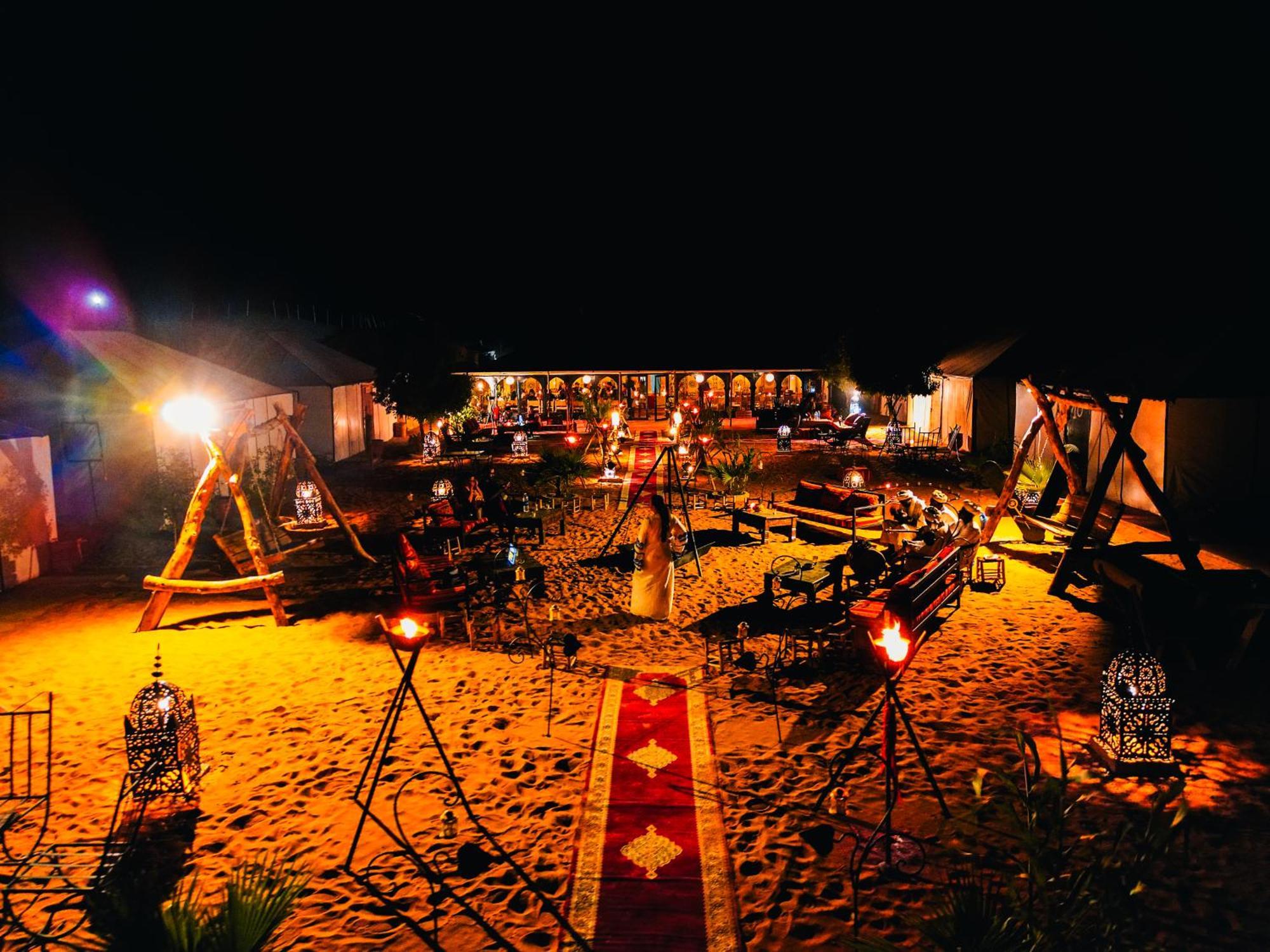 Sanmao Royal Camp 皇家营地 Hotel Merzouga Luaran gambar